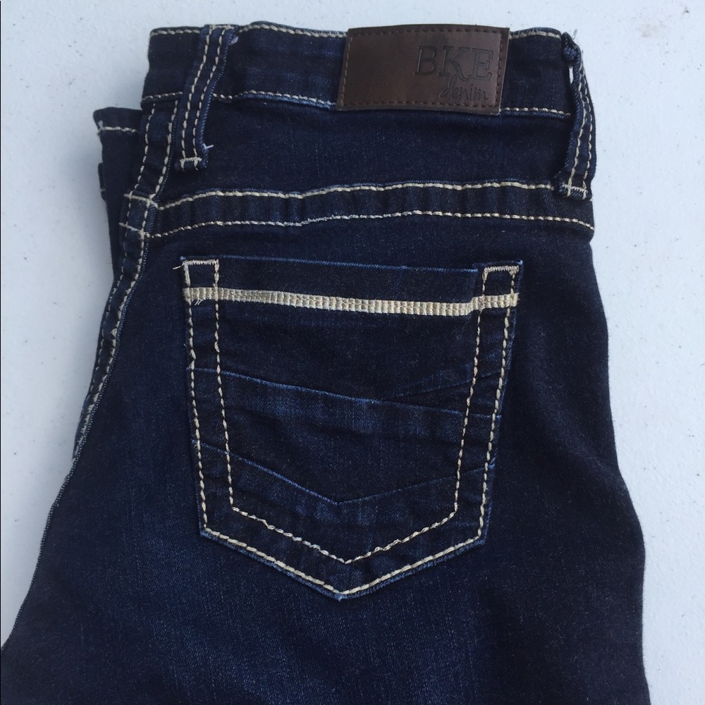 Buckle jeans! Women’s dark blue jeans, size 27R.